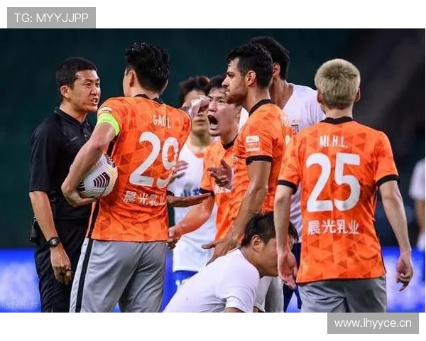 争议判罚纵容暴力阻医救治离谱